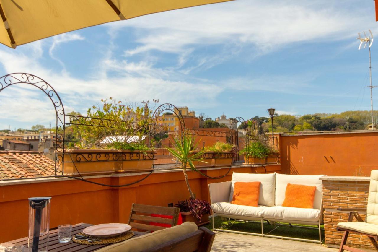Pelliccia 11 Trastevere Penthouse Rome Exterior photo